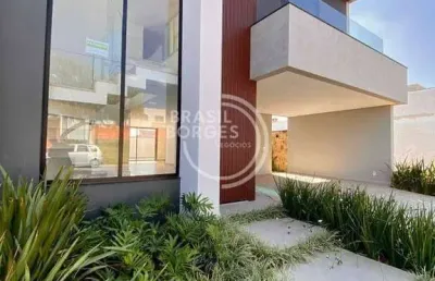 Casa de condomínio para venda possui 240 metros quadrados com 3 quartos