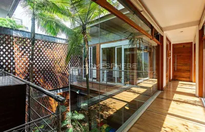 Casa à venda rua manuel mendes fernandes. casa à venda vila nova conceição, 3 quartos, sendo 3 suítes, 245 m², projeto do arquiteto galvez  e 2 vagas. a 850 metros do parque ibirapuera