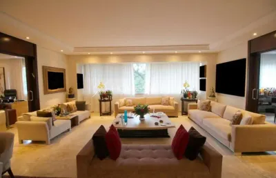 Condomínio avignon jardim europa rua angelina maffei vita, 280. apartamento à venda 420 m², 3 suítes e 3 vagas. edifício avignon ao lado do shopping iguatemi e do clube pinheiros na angelina maffei vi