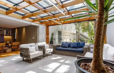 Casa em condomínio com 573.0 m², à venda no bairro cidade jardim.