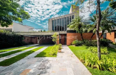 Casa de condomínio com 477 m², 4 quartos sendo 2 suítes à venda no bairro alphaville.