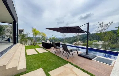 Casa alto padrão à venda – totalmente mobiliada | 4 suítes | 390 m² construído