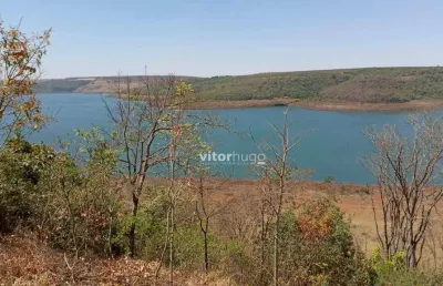 Fazenda em nova ponte, 70 km de uberlândia, 21,27 hectares, 1.770 margeando a represa de nova ponte. vale a pena conferir