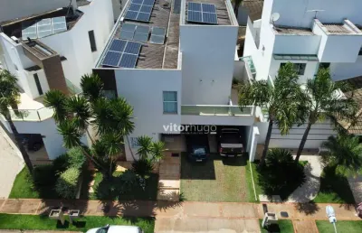 Casa com 4 quartos à venda no Gávea, Uberlândia 