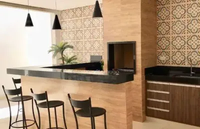 Casa com 5 quartos à venda no Santa Mônica, Uberlândia 