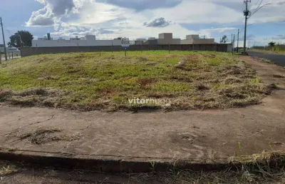Terreno à venda no Novo Mundo, Uberlândia 
