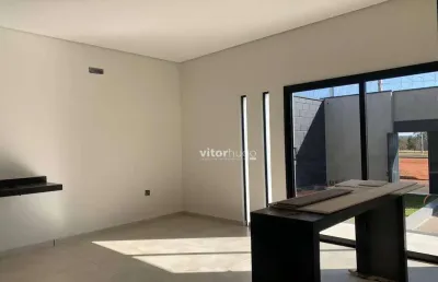 Casa com 3 quartos à venda no Loteamento Portal do Vale II, Uberlândia 