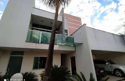 Casa com 5 quartos à venda no Morada da Colina, Uberlândia 
