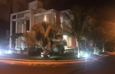 Casa em condomínio fechado com 4 quartos à venda no Jardins Barcelona, Uberlândia 