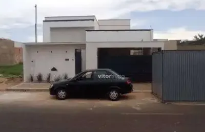 Casa com 3 quartos à venda em Laranjeiras, Uberlândia 