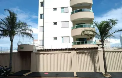 Apartamento com 3 quartos à venda no Santa Mônica, Uberlândia 