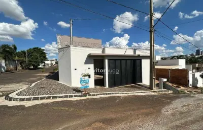 Casa com 3 quartos à venda no Vigilato Pereira, Uberlândia 