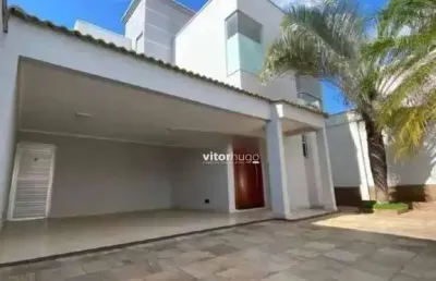 Casa em condomínio fechado com 4 quartos à venda no Alto Umuarama, Uberlândia 
