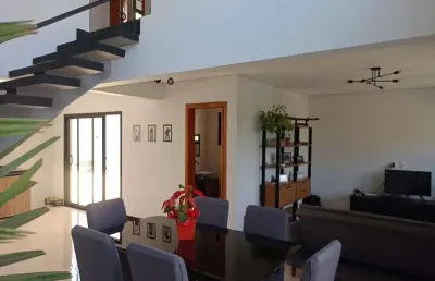 Casa em condomínio para locação em cabreúva, jacaré, 3 dormitórios, 1 suíte, 3 banheiros, 2 vagas