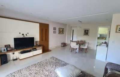 Apartamento à venda com três quartos, sendo um suíte, duas vagas soltas, 101m², posição norte-sul, alphaville i, paralela, salvador-ba