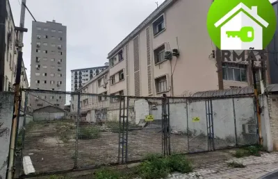 Terreno a venda 10 x 73,5 metros, no bairro do macuco - santos sp