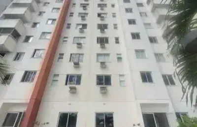 Apartamento colina de piatã rês quartos sendo uma suíte e uma vaga. 