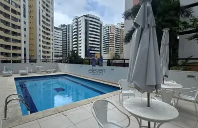 Pituba 3 quartos, sendo uma suíte,  dependência completa de empregada,  decorado , banheiro social e banheiro de serviço.