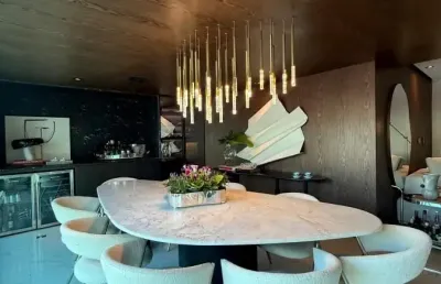 Apartamento à venda no morro ipiranga - porteira fechada ( exceto objetos de decoração) 4 suítes • 171m² • móveis assinados • todo em lâmina natural de madeira