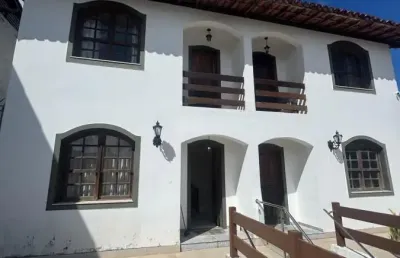 Casa excelente custo/beneficio atrás do shopping itaigara casa duplex composta por 3 quartos