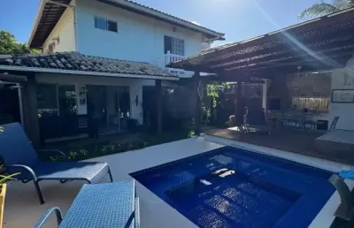 Casa mobiliada  a venda  4/4 com duas suites no condomínio  residencial quatro rodas em itapuã