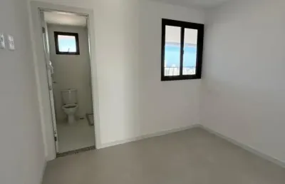 Unique le quartier  3/4, suítes, 113m², dependência completa, com duas vagas  andar super alto quitado e nascente. com piso em todo apartamento.