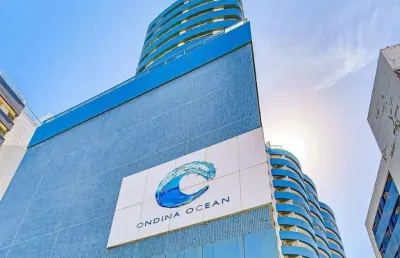 Aluguel anual charmoso quarto e sala no ondina ocean com uma vaga com caução