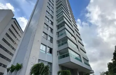 Apartamento no diamond alto do itaigara andar alto nascente 3 suítes e gabinete infra e duas vagas iniciais. 