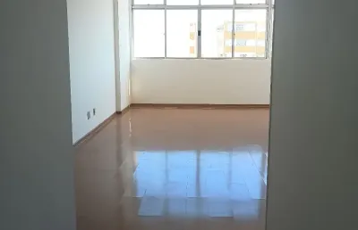Lindíssimo apartamento com vista panorâmica a venda no coração da cidade
