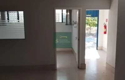 Barracão / Galpão / Depósito para alugar no Centro, Pouso Alegre 
