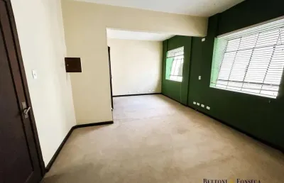 Sala comercial no centro de curitiba por apenas r$ 145mil