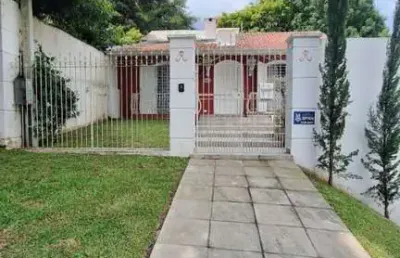 Casa para venda em curitiba, vista alegre, 3 dormitórios, 1 suíte, 4 banheiros, 3 vagas
