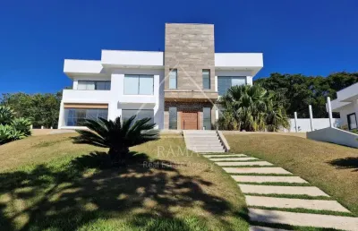 Casa moderna em condomínio fechado região de são lourenço  - sul de minas gerais