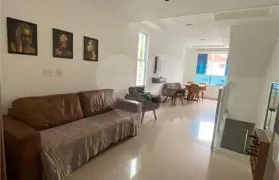 Casa com 3 quartos à venda no Marapé, Santos 