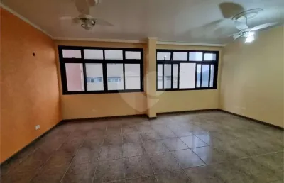 Apartamento com 3 quartos à venda ou para locação em josé menino - sp