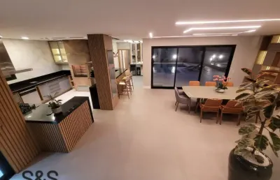 Viva o luxo em cada detalhe nesta magnífica residência no condomínio do golfe!