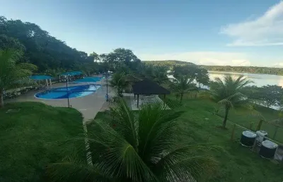 Apartamento com 02 quartos aldeia do lago em caldas novas go