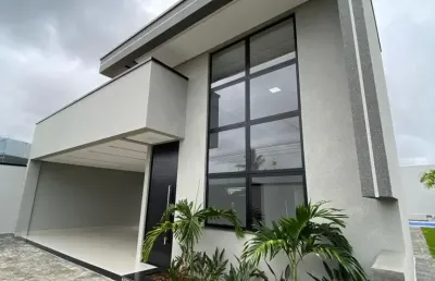 Casa alto padrão com 03 quartos turista em caldas novas go