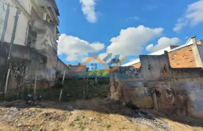 Terreno à venda na Rua Berilo, Iguaçu, Ipatinga