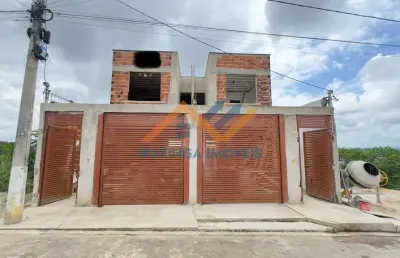 Casa tríplex á venda no bairro residencial bethânia - santana do paraiso