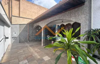 Casa com 4 quartos à venda na Rua Castro Alves, Cidade Nobre, Ipatinga
