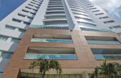 Lindíssimo apartamento de alto padrão em capim macio com 3 suítes