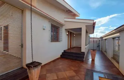 Casa com 3 dormitórios à venda, 400 m² por r$ 1.300.000,00 - abadia - uberaba/mg