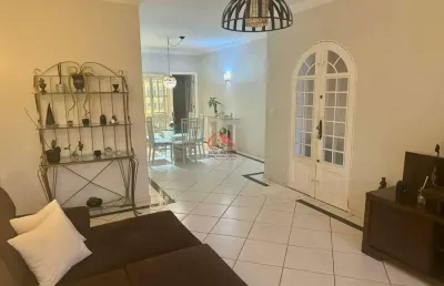 Casa com 3 quartos à venda na Vila Olímpica, Uberaba 