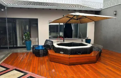Casa com 3 quartos à venda no Jardim do Lago, Uberaba 