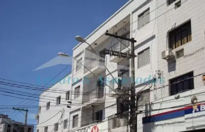 Sala comercial, 80 metros quadrados com 4 ambientes 1 banheiro social. ótima localização no boqueirão. agende uma visita sem compromisso.