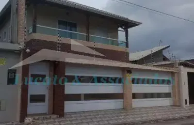 Imperdível oportunidade de casa à venda em praia grande-sp! 2 quartos, sala, vaga de garagem e 45,65 m² de área no bairro caiçara.