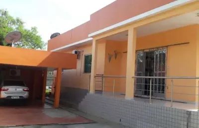 Casa com 5 quartos à venda no aleixo, manaus , 270 m2 por r$ 1.100.000
