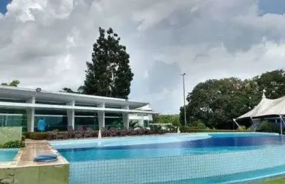 Terreno em condomínio fechado à venda na ponta negra, manaus  por r$ 370.000