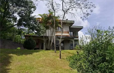Casa com 4 quartos à venda na Dos Crisântemos, Serra da Cantareira, Mairiporã